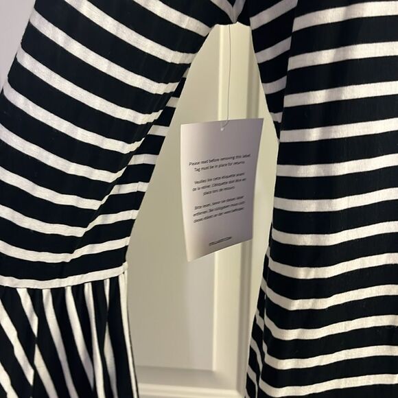 Maette by Stella & Dot Black White Striped Pullover Long Bell Sleeves- Medium - Picture 8 of 12